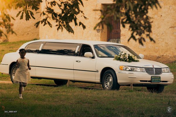 Ślubna limuzyna