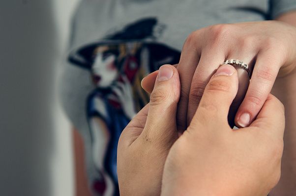 Czy zręczyny mogą się obyć bez pierścionka?