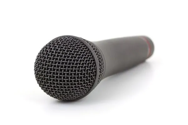 Karaoke ro świetny pomysł na wspólną zabawę!