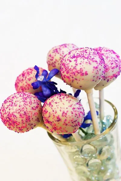 Cake pops wyglądem przypominają lizaki