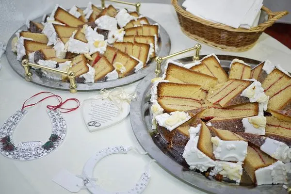 Ciasta możemy kupić lub upiec samemu