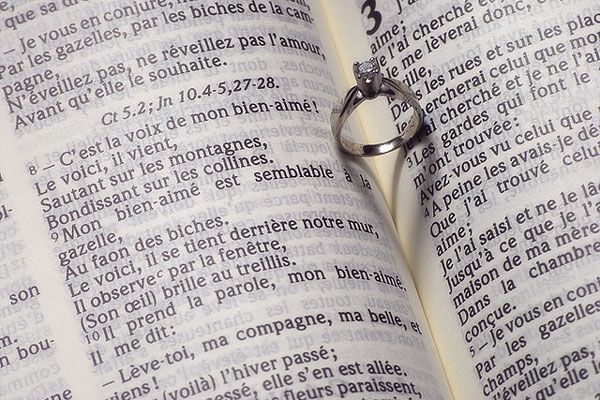 Małżeństwo zawierane w kościele wymaga odpowiedniego, religijnego przygotowania
