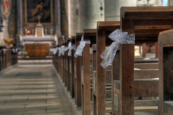 Od 1998 roku ślub zawierany w kościele może także pociągać za sobą skutki prawne
