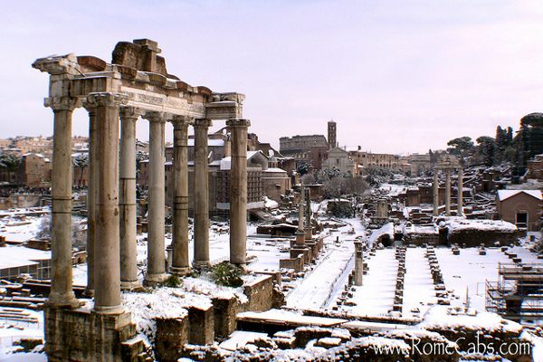 Przypróczony śniegiem Rzym