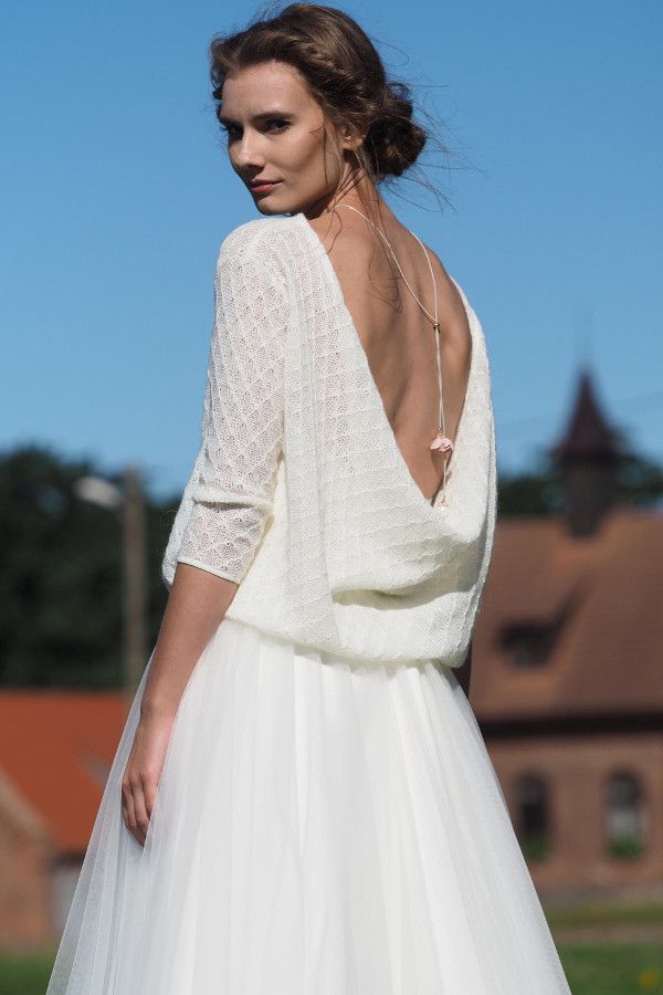 A co powiecie na suknię ślubną i sweterek 2 w 1? (na zdjęciu Julia Rosa 2017 model: 844)