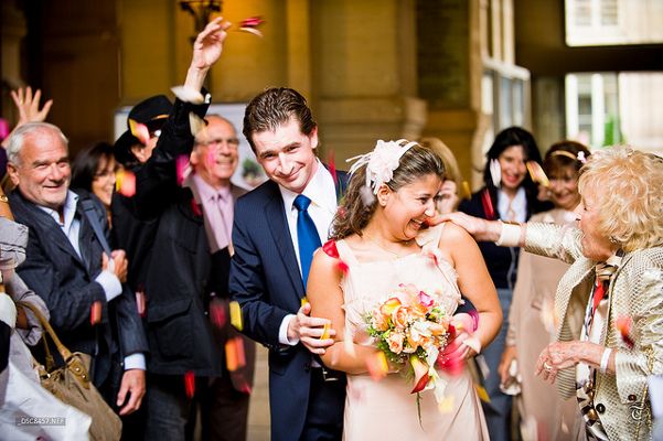 Dziś koszty zorganizowania wesela coraz częściej przejmują na siebie Młodzi, lub są one dzielone po połowie